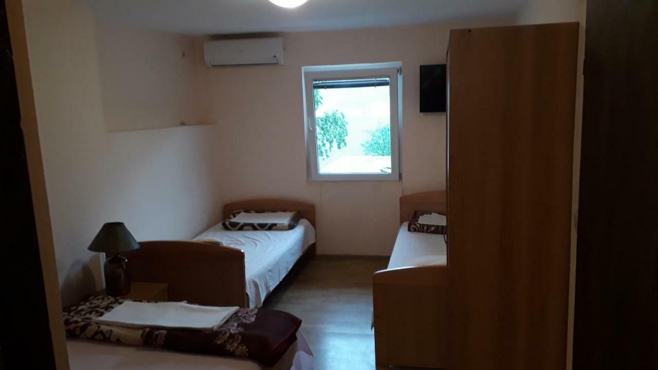 Vila Ruska Prčanj Exterior foto